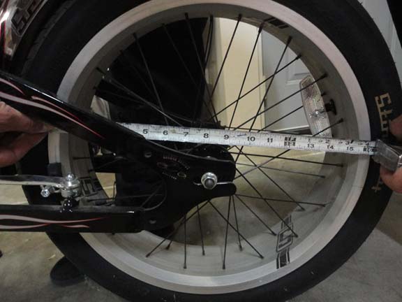 wide rims or slim rims racing car wide rims or slim rims racing car