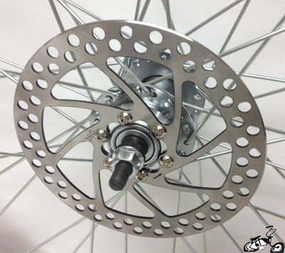 sole light commercial upright cycle